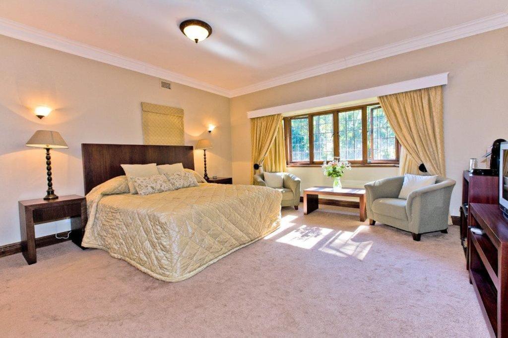 Готель Eagle Wind Manor Гіллкрест Екстер'єр фото